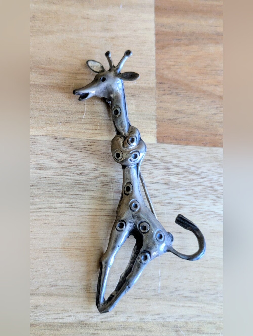 Vintage Sterling Silver Signed Brookraft Whimsical Knot Giraffe Animal Brooch